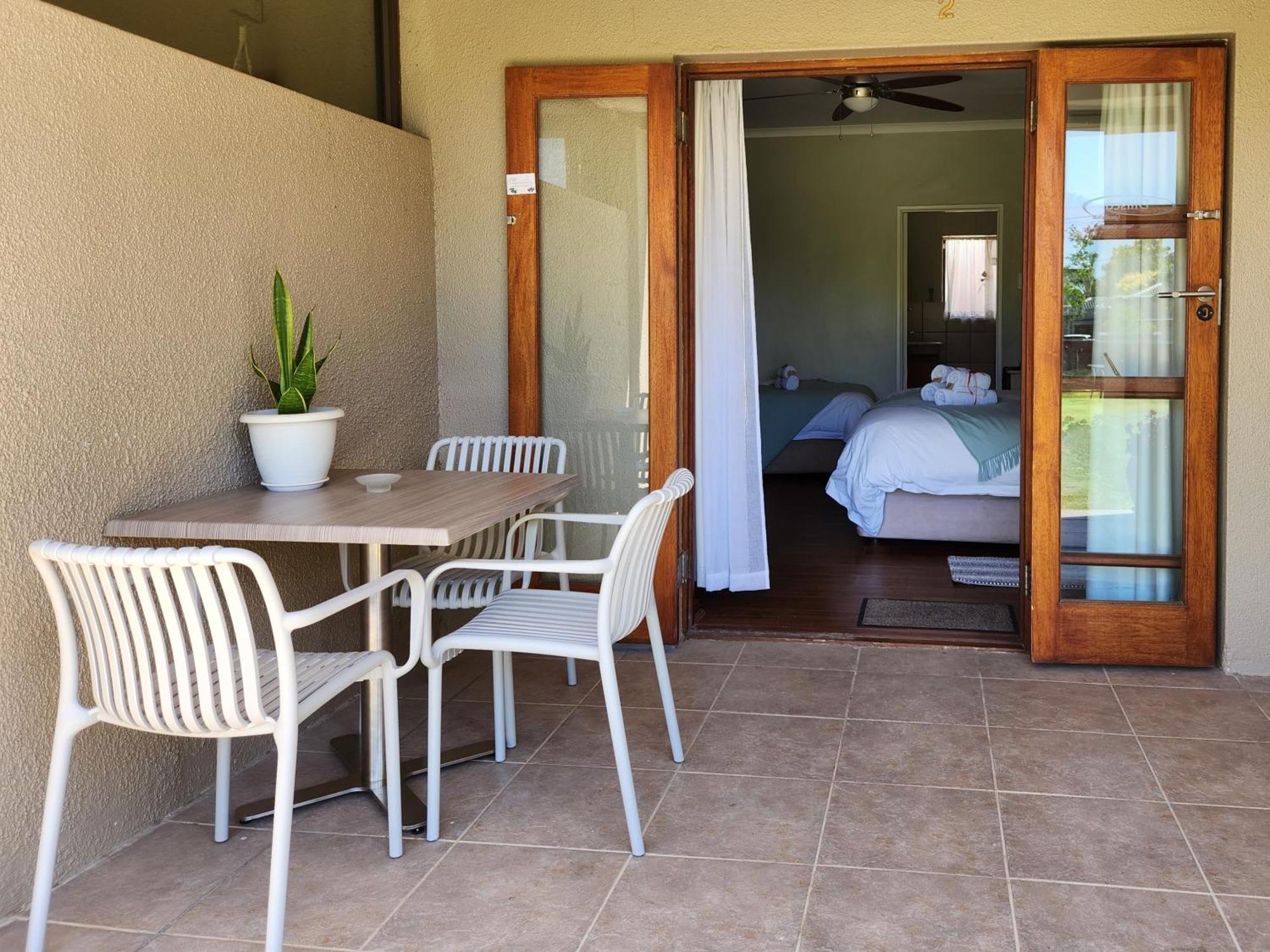 Dilisca Guesthouse 杜班维尔 外观 照片