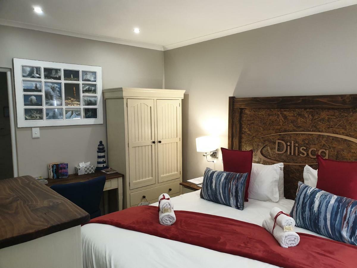 Dilisca Guesthouse 杜班维尔 外观 照片