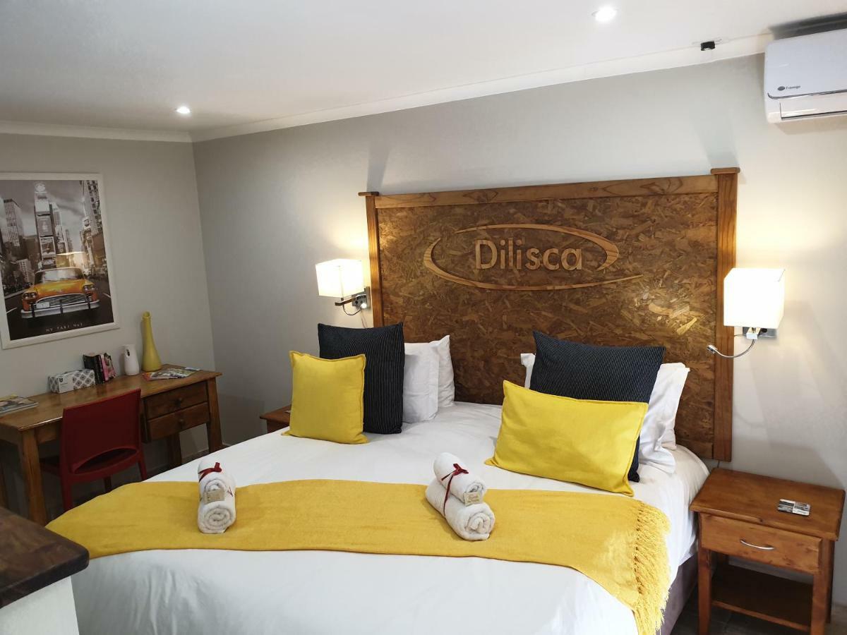 Dilisca Guesthouse 杜班维尔 外观 照片